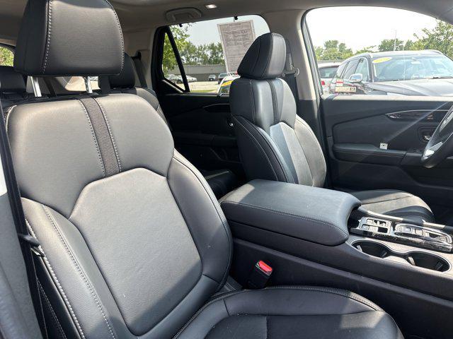 used 2023 Honda Pilot car, priced at $46,211