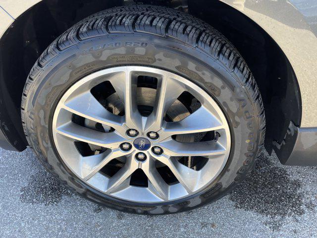 used 2018 Ford Edge car, priced at $17,999
