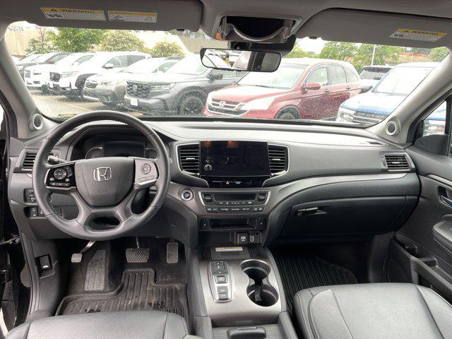 used 2022 Honda Pilot car, priced at $32,201