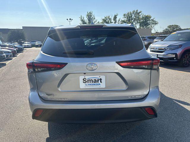 used 2020 Toyota Highlander car, priced at $30,795