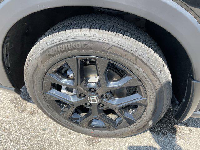used 2025 Honda HR-V car, priced at $28,992