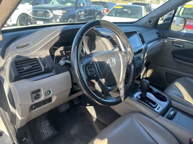 used 2017 Honda Pilot car, priced at $16,481