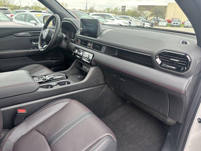 used 2025 Honda Pilot car, priced at $55,233