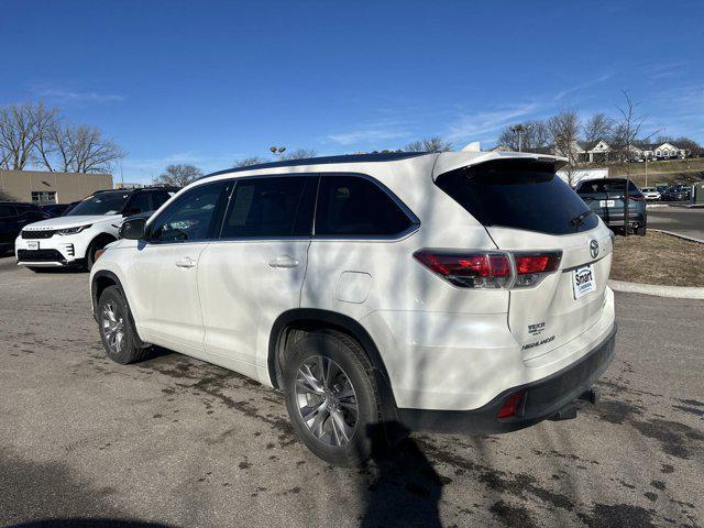 used 2015 Toyota Highlander car, priced at $22,981