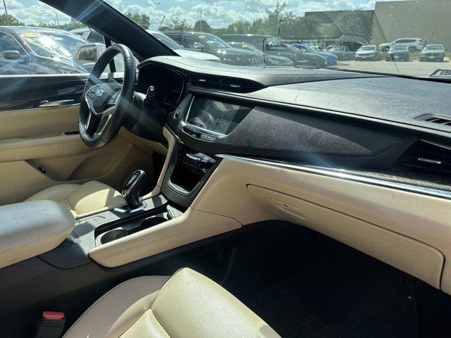used 2018 Cadillac XT5 car, priced at $10,992