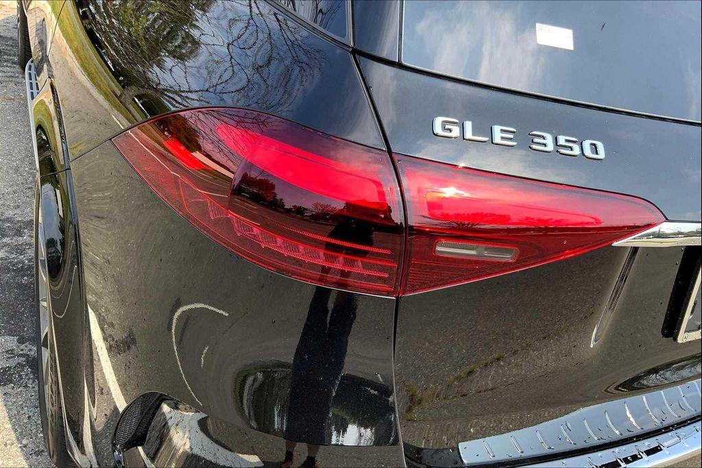 new 2025 Mercedes-Benz GLE 350 car, priced at $78,570