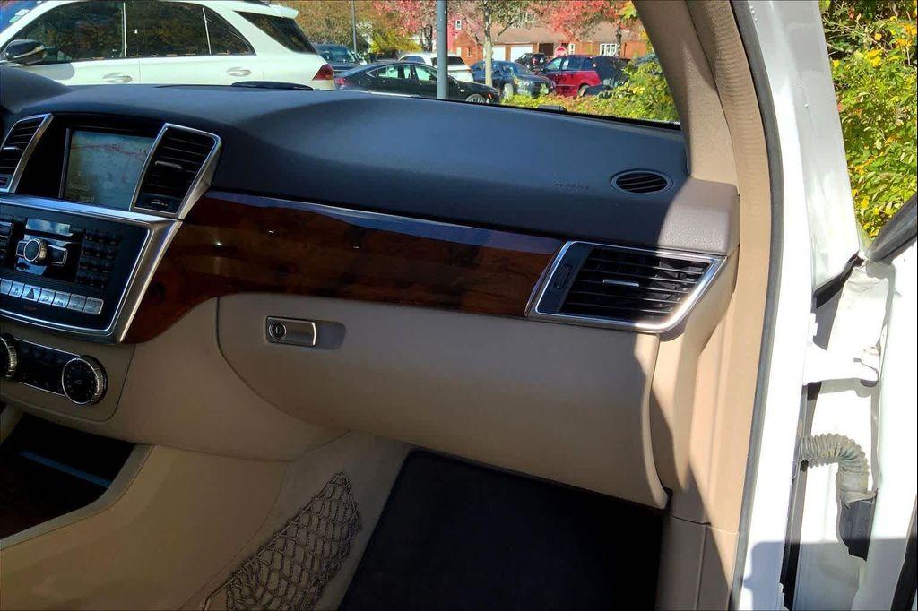 used 2014 Mercedes-Benz M-Class car, priced at $13,914