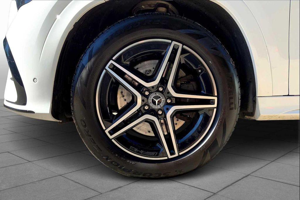 used 2024 Mercedes-Benz GLE 350 car, priced at $59,234