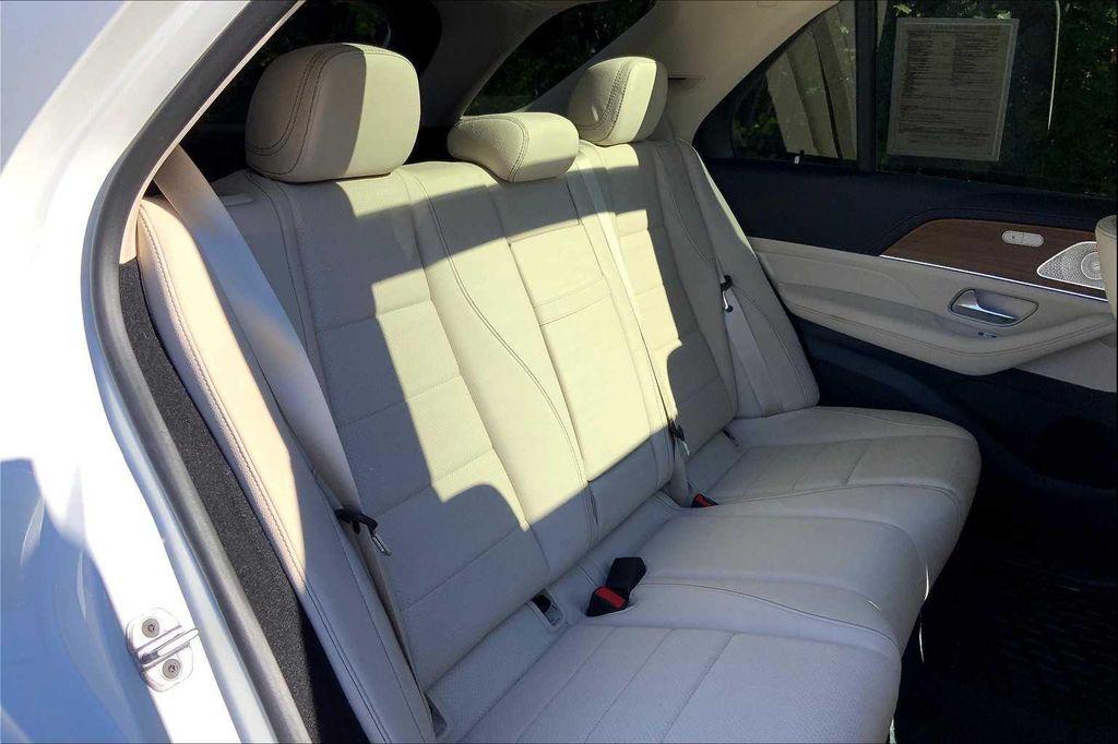used 2024 Mercedes-Benz GLE 350 car, priced at $59,234