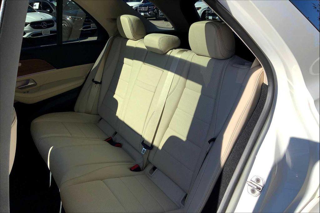used 2024 Mercedes-Benz GLE 350 car, priced at $59,234