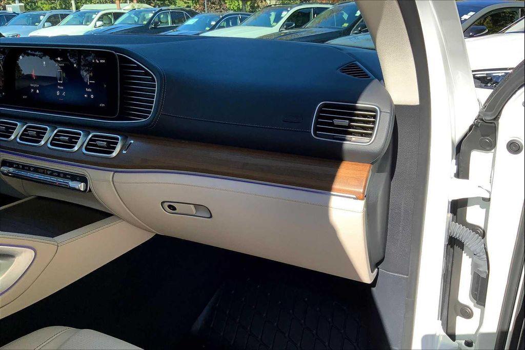 used 2024 Mercedes-Benz GLE 350 car, priced at $59,234