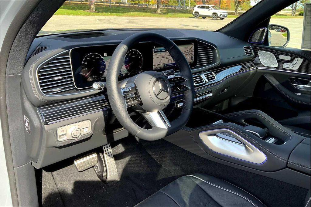 new 2026 Mercedes-Benz GLS 580 car, priced at $132,290