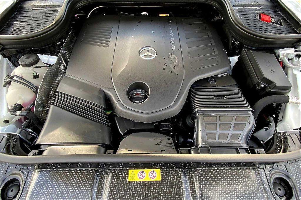 new 2026 Mercedes-Benz GLE 450 car, priced at $81,630
