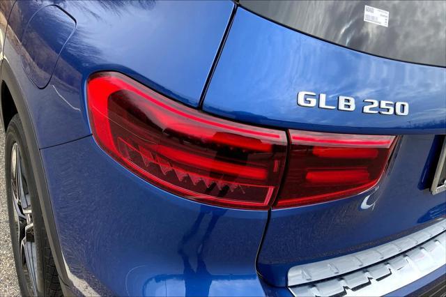 new 2024 Mercedes-Benz GLB 250 car, priced at $49,111