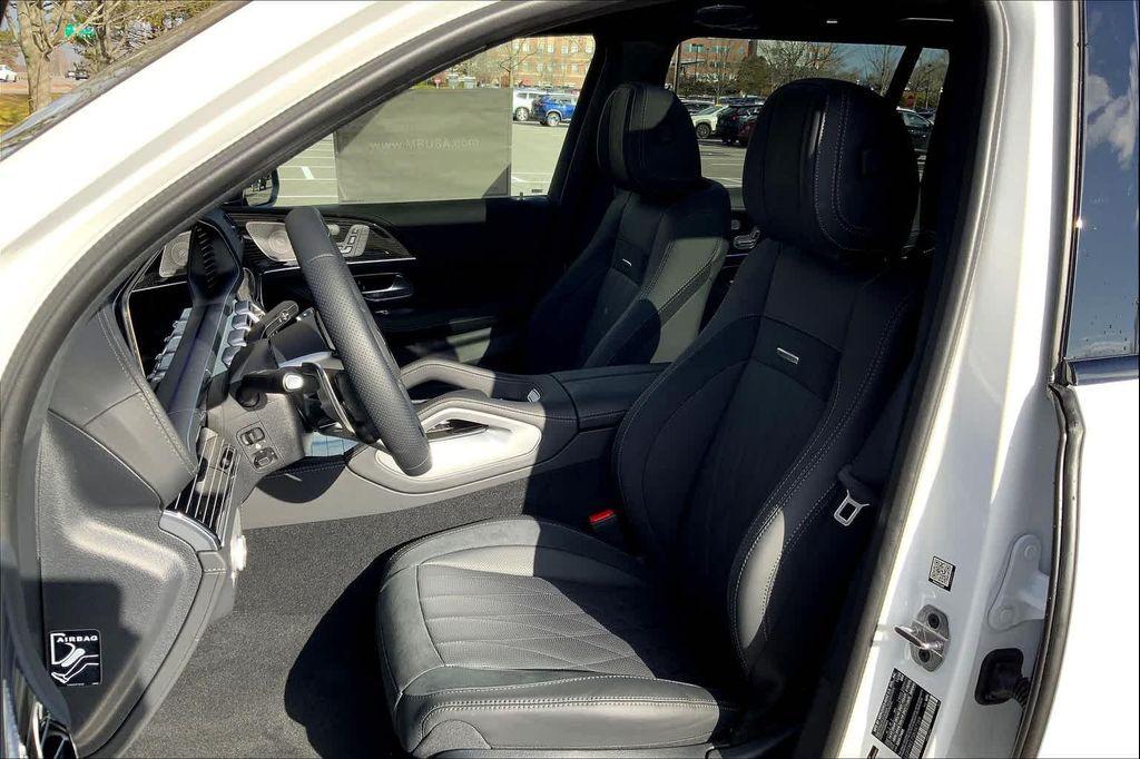 new 2025 Mercedes-Benz AMG GLS 63 car, priced at $166,715