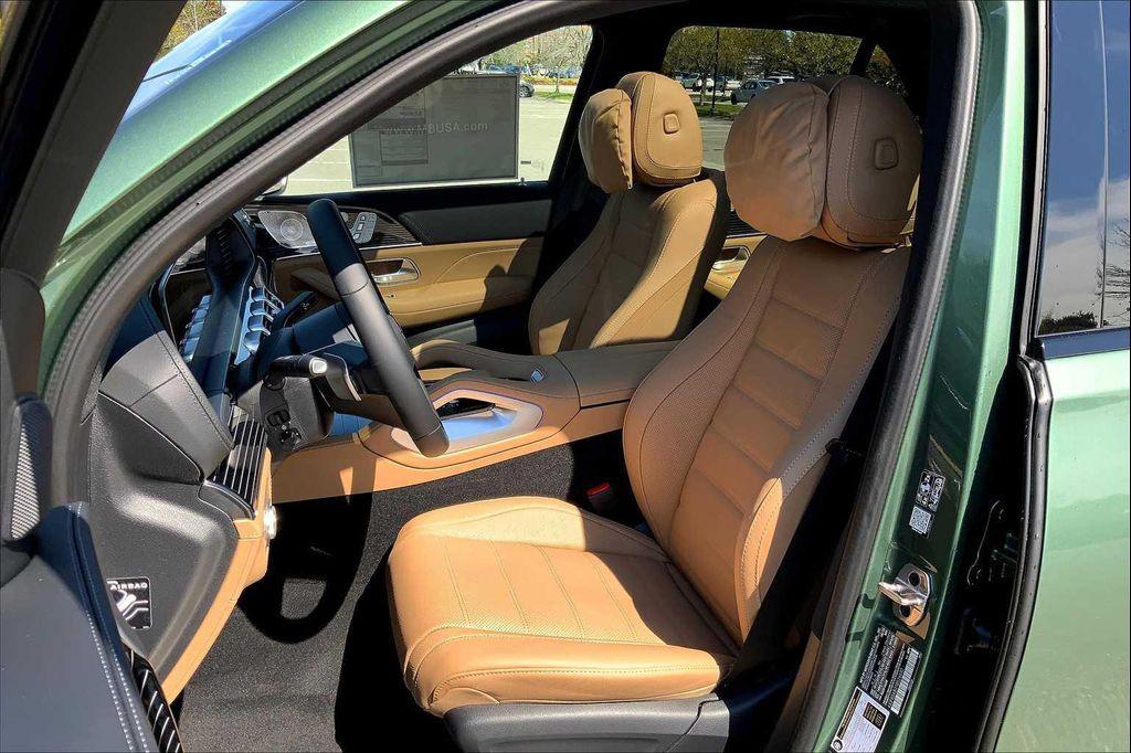 new 2026 Mercedes-Benz GLE 450 car, priced at $98,920