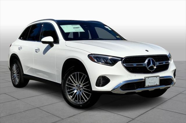 new 2025 Mercedes-Benz GLC 300 car, priced at $58,115