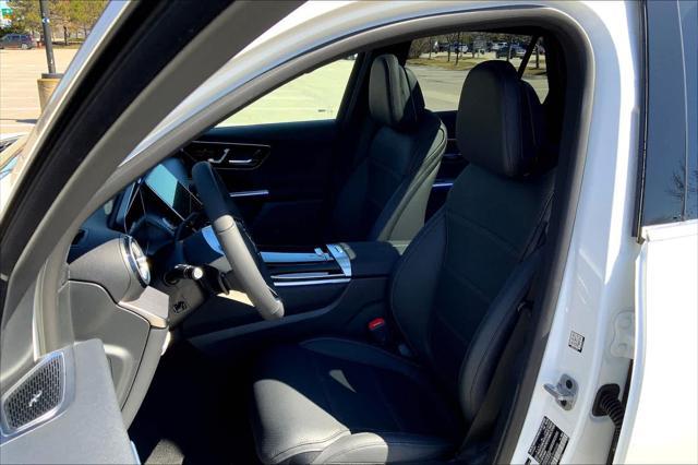 new 2025 Mercedes-Benz GLC 300 car, priced at $58,115