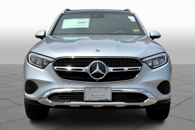 new 2025 Mercedes-Benz GLC 300 car, priced at $60,085