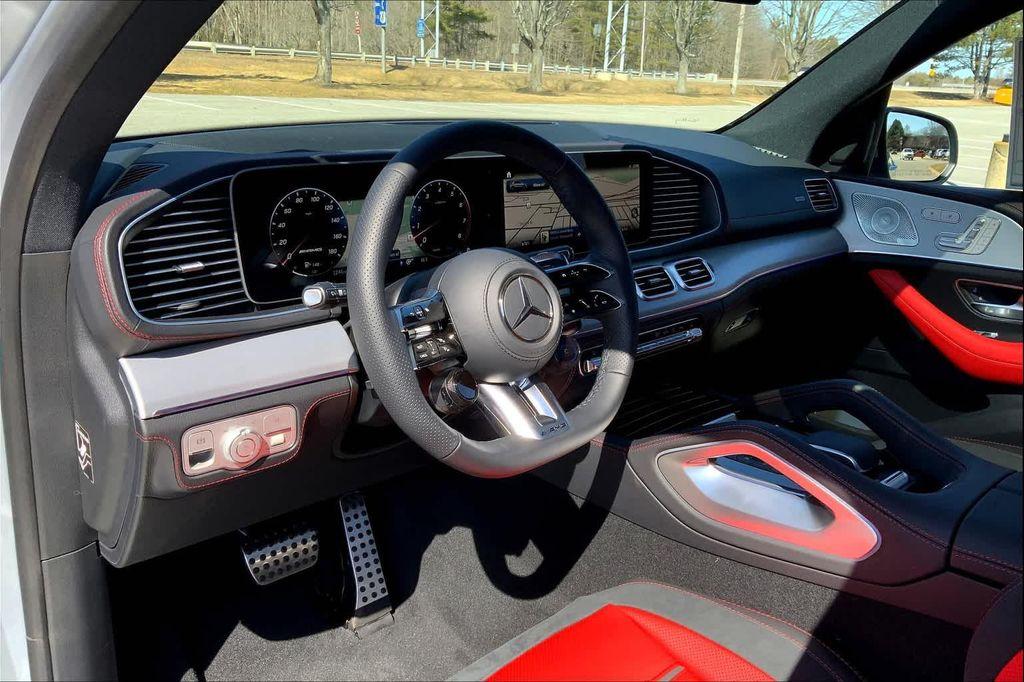 new 2025 Mercedes-Benz AMG GLE 53 car, priced at $91,735