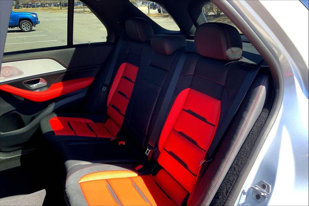 new 2025 Mercedes-Benz AMG GLE 53 car, priced at $91,735
