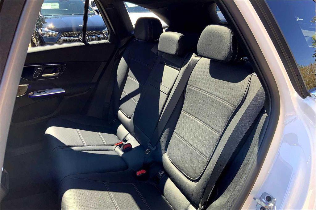 new 2026 Mercedes-Benz GLC 300 car, priced at $59,080