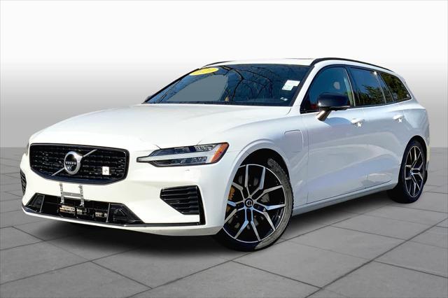 used 2020 Volvo V60 car, priced at $36,998