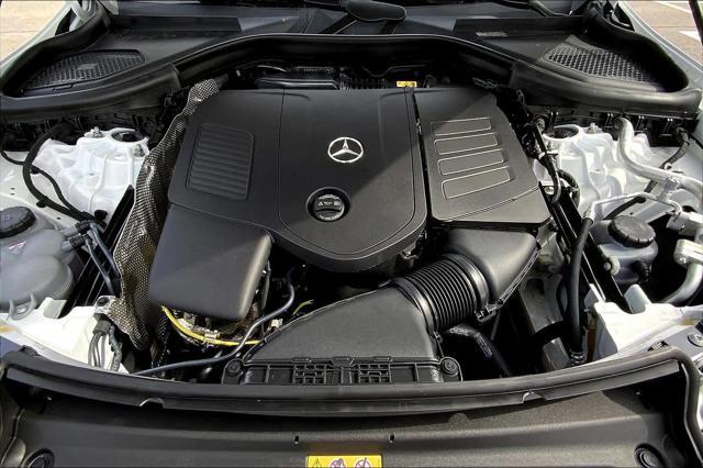 new 2025 Mercedes-Benz GLC 300 car, priced at $61,845