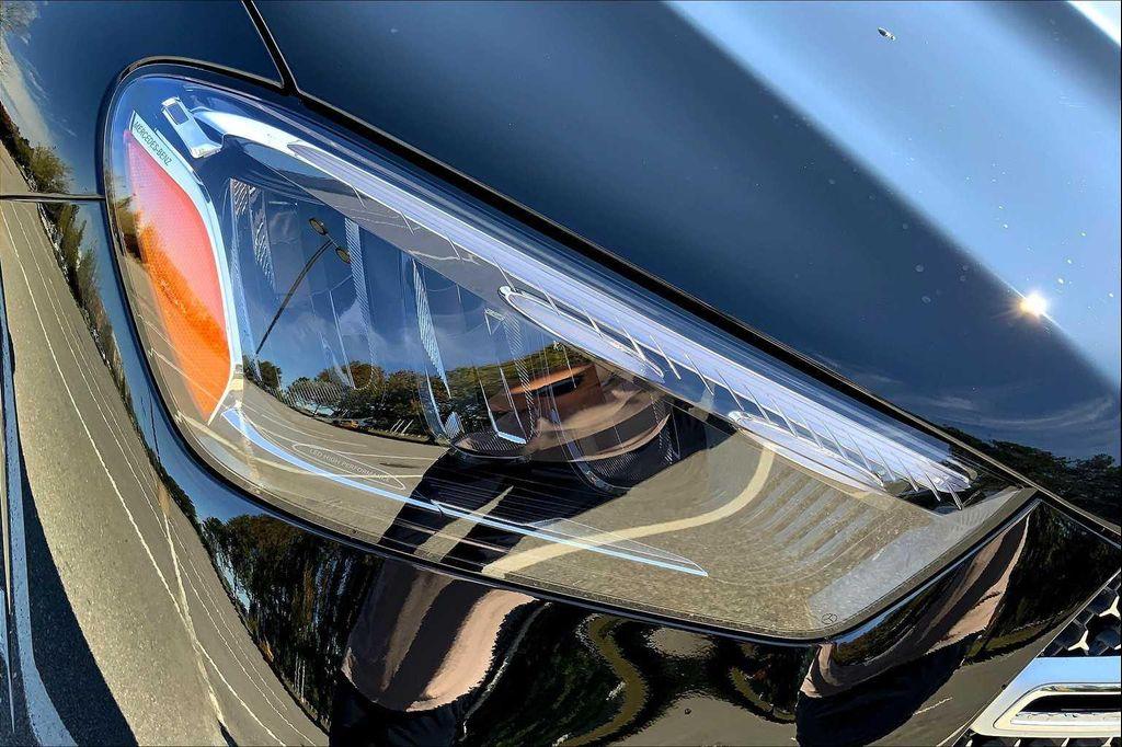 new 2026 Mercedes-Benz GLE 450 car, priced at $82,150