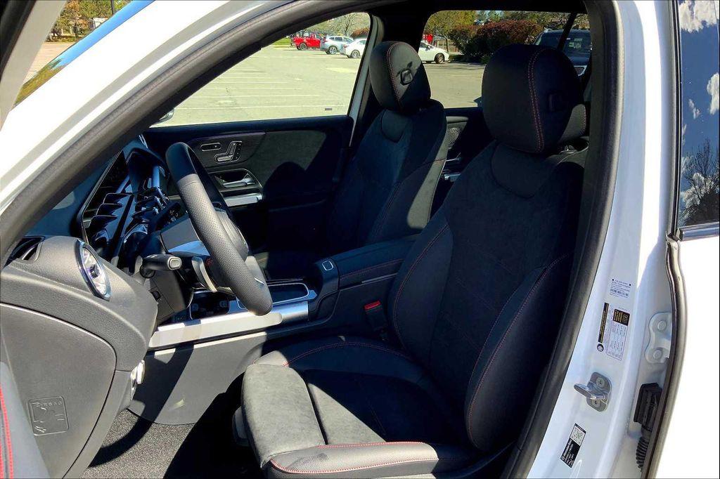 new 2026 Mercedes-Benz GLB 250 car, priced at $56,320