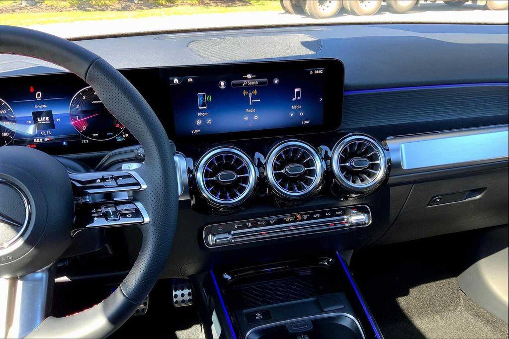 new 2026 Mercedes-Benz GLB 250 car, priced at $56,320