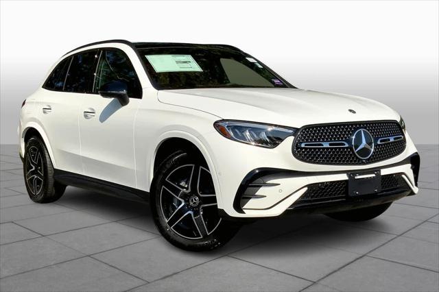 new 2025 Mercedes-Benz GLC 300 car, priced at $60,035