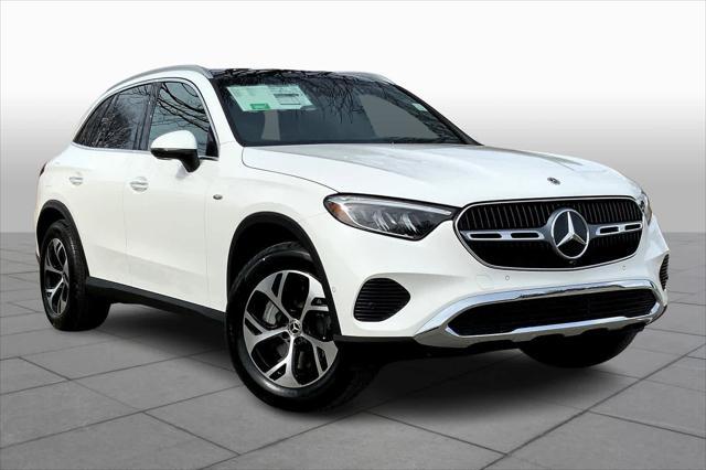 new 2025 Mercedes-Benz GLC 350e car, priced at $66,215