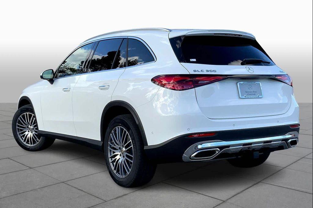new 2026 Mercedes-Benz GLC 300 car, priced at $58,895