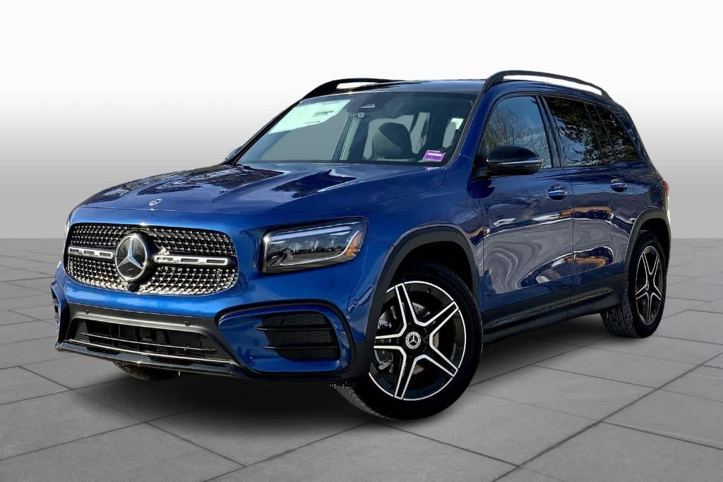 new 2024 Mercedes-Benz GLB 250 car, priced at $55,345