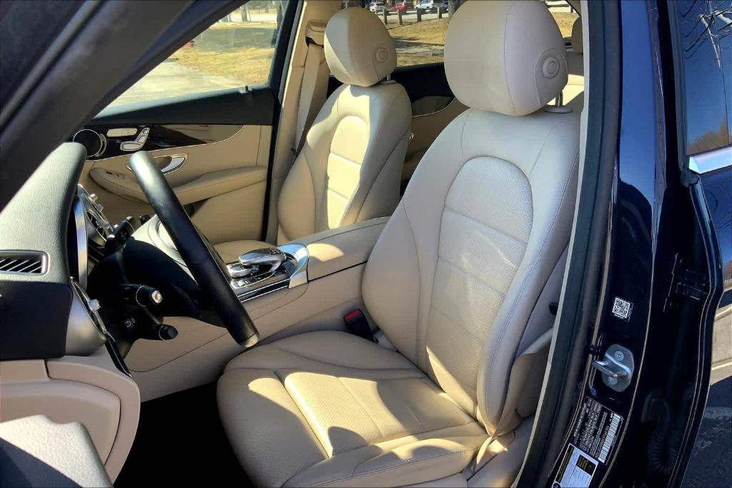 used 2019 Mercedes-Benz GLC 300 car, priced at $27,298