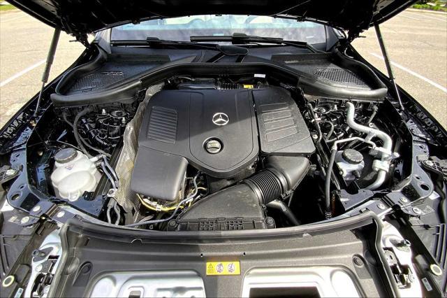new 2025 Mercedes-Benz GLC 300 car, priced at $58,345