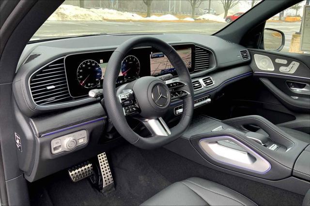 new 2025 Mercedes-Benz GLS 450 car, priced at $95,685