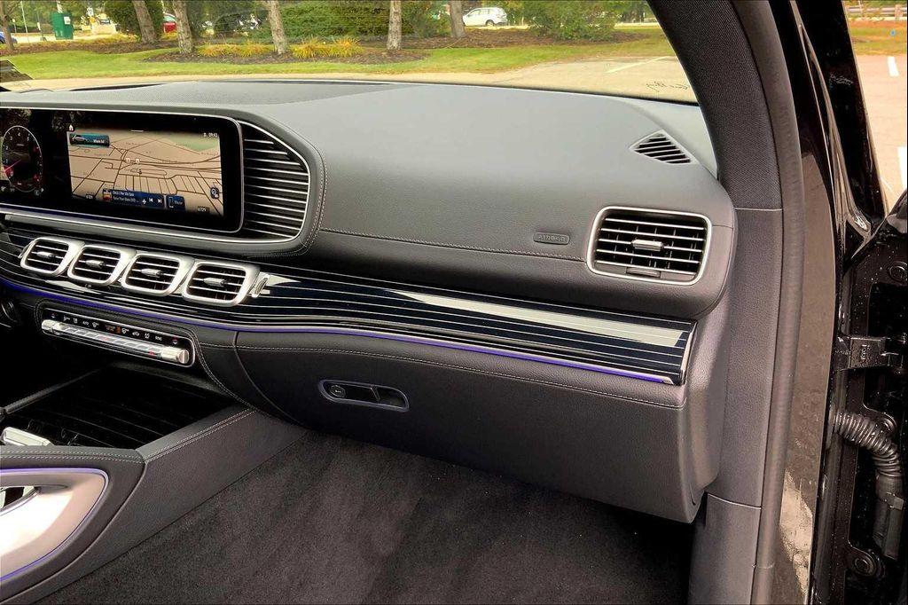new 2026 Mercedes-Benz GLE 450 car, priced at $90,210