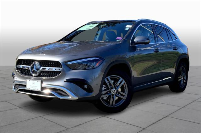 new 2025 Mercedes-Benz GLA 250 car, priced at $51,955