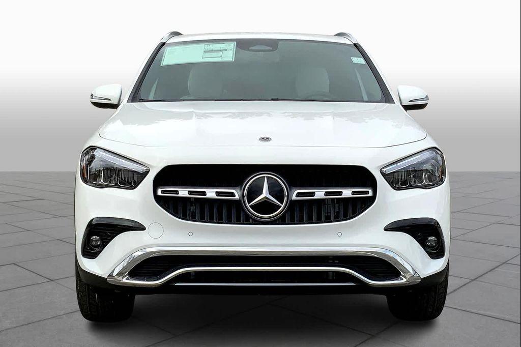 new 2025 Mercedes-Benz GLA 250 car, priced at $46,650