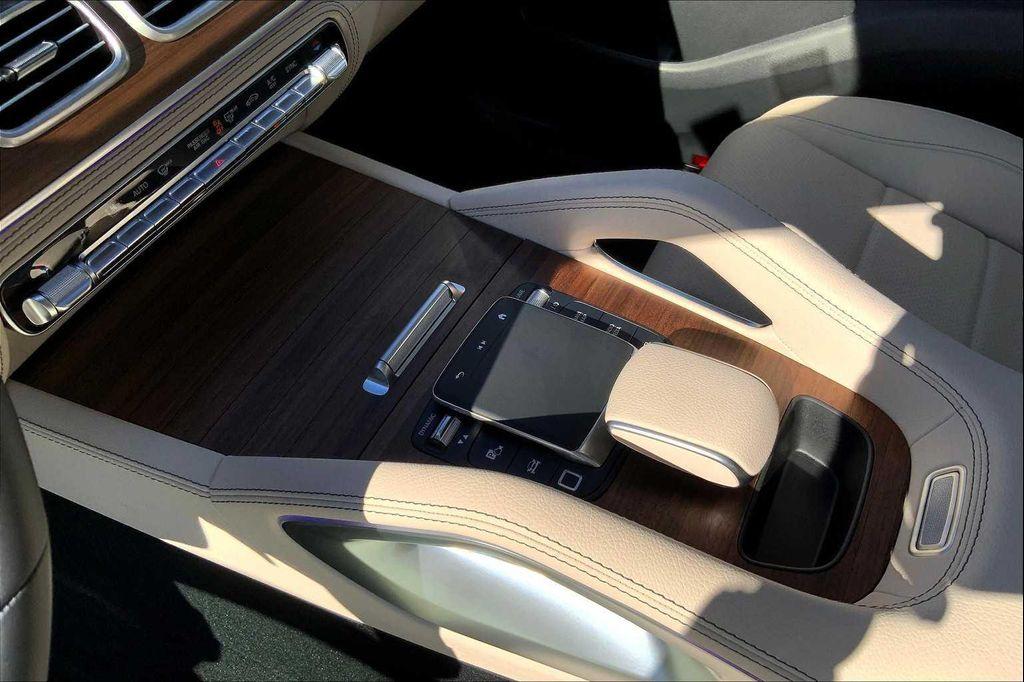 new 2026 Mercedes-Benz GLE 450 car, priced at $86,415