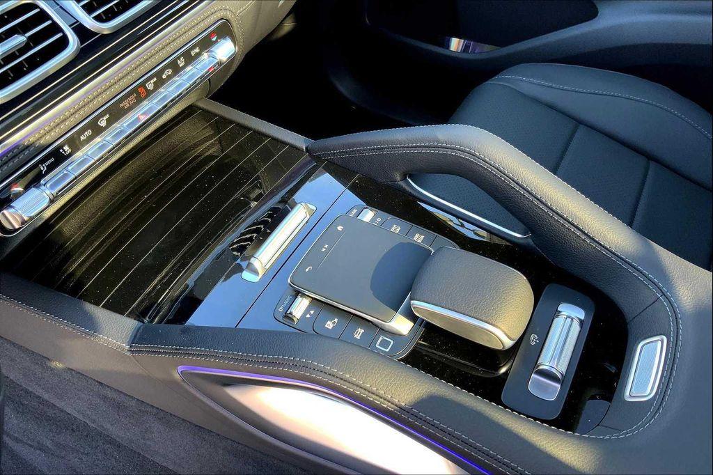 new 2026 Mercedes-Benz GLE 450 car, priced at $86,115