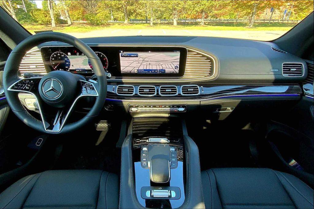 new 2026 Mercedes-Benz GLE 450 car, priced at $86,115
