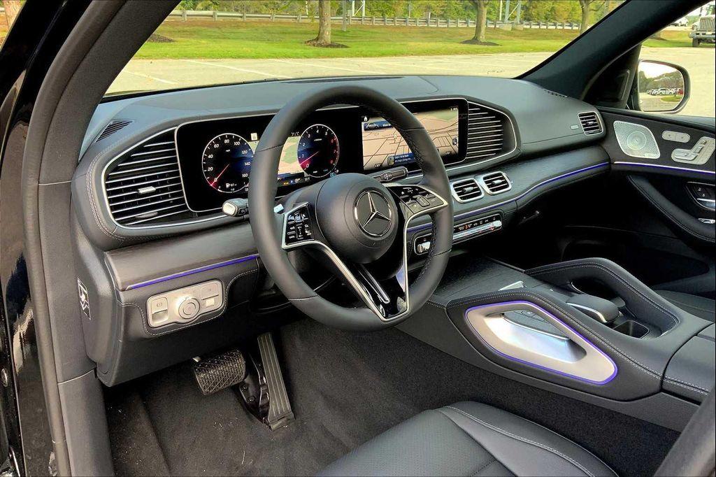 new 2026 Mercedes-Benz GLE 450 car, priced at $82,565