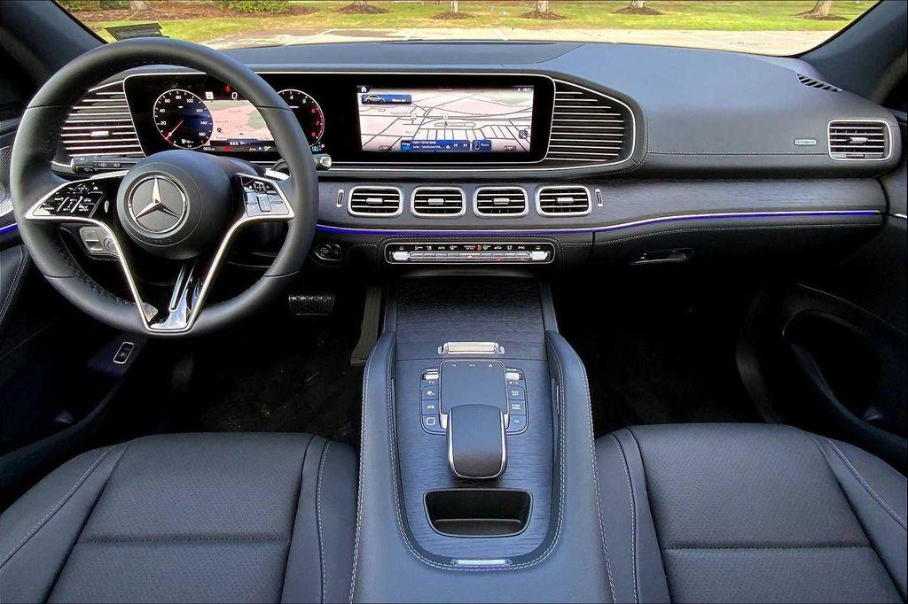new 2026 Mercedes-Benz GLE 450 car, priced at $82,565