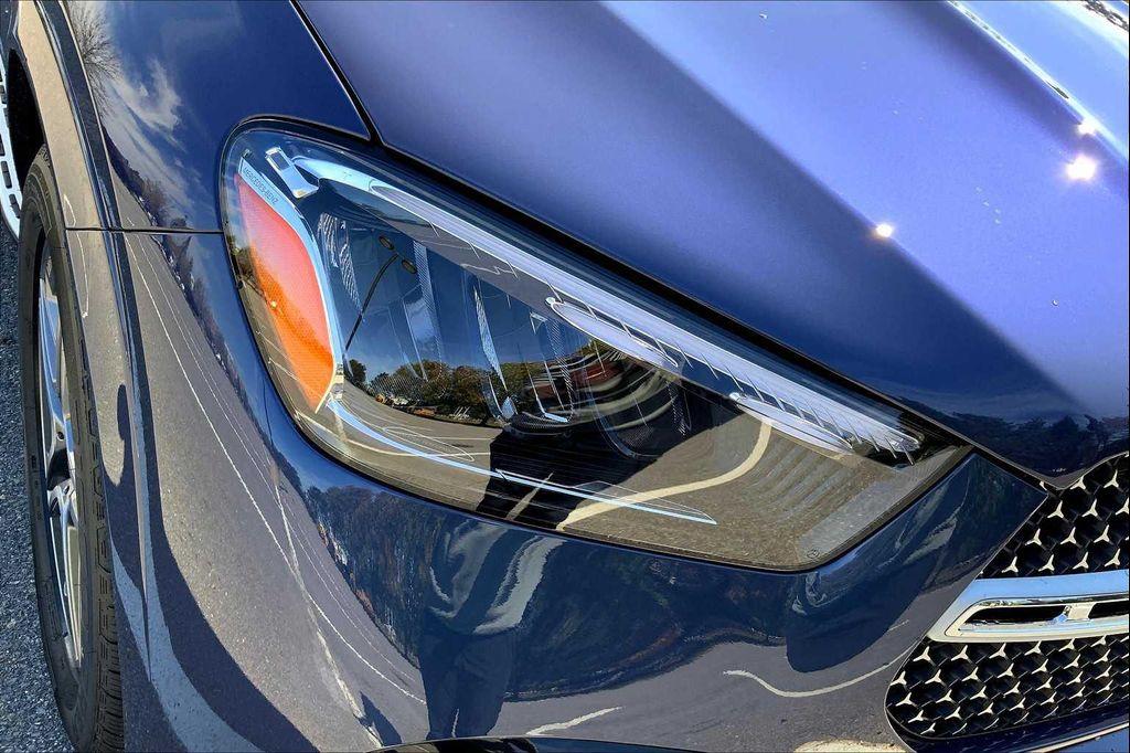 new 2026 Mercedes-Benz GLE 450 car, priced at $83,735