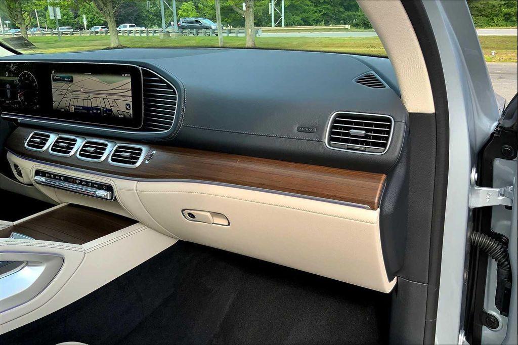new 2025 Mercedes-Benz GLE 350 car, priced at $77,695