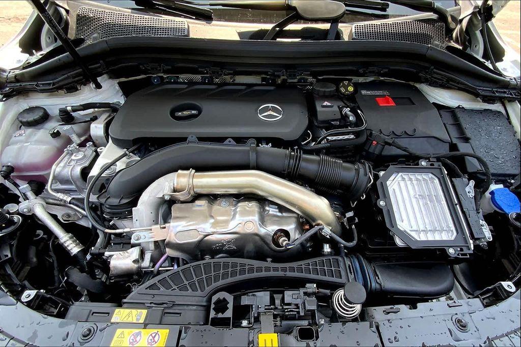 used 2025 Mercedes-Benz GLA 250 car, priced at $45,555