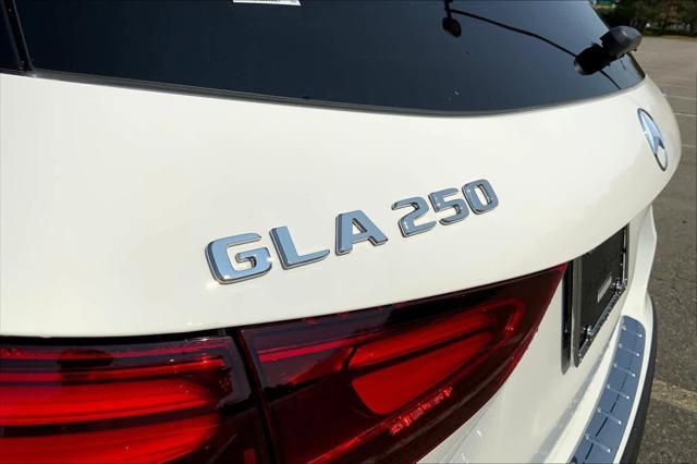 new 2025 Mercedes-Benz GLA 250 car, priced at $50,950